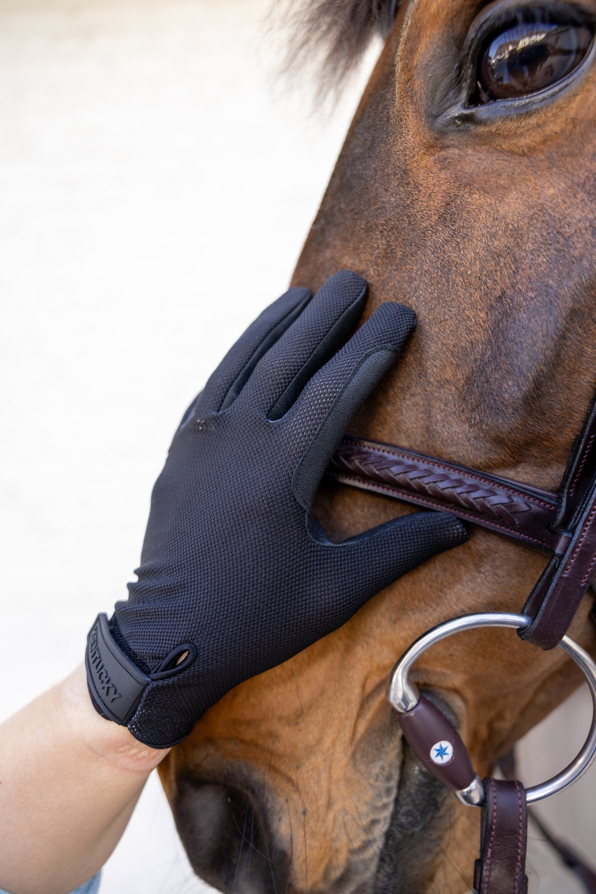 Kentucky Riding Gloves Grip Summer for breathable comfort and rein control