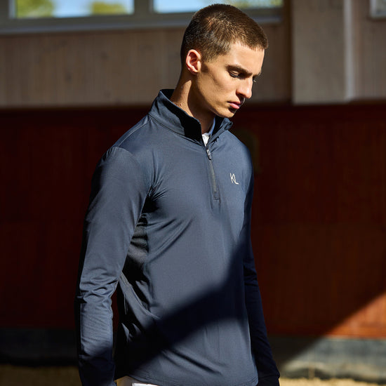 Men’s training shirt with cooling function