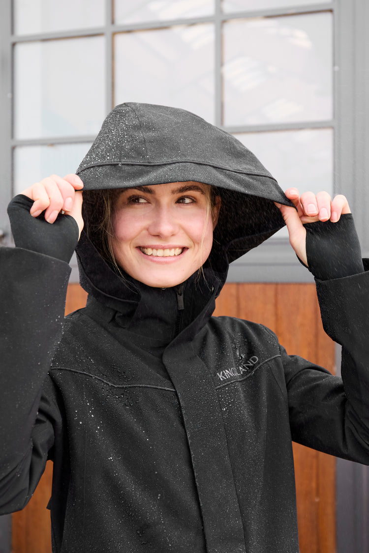 Ladies rain jacket for equestrian sport