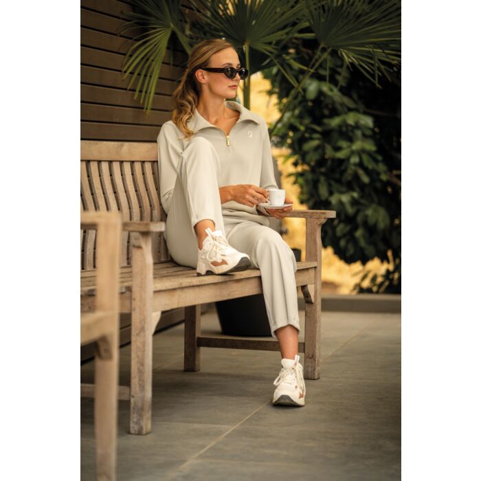 Lauria Garrelli Limone women sweater beige