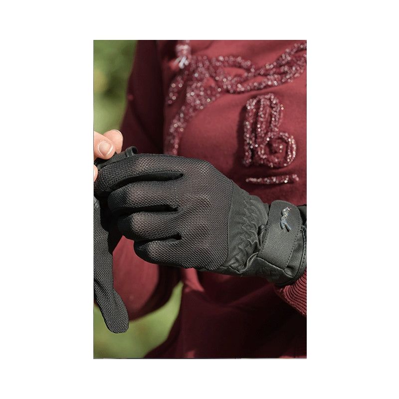Lightweight equestrian gloves for women and everyday horse riding.