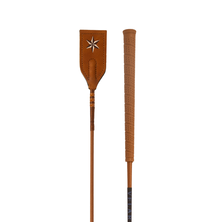 Lightweight jumping whip with a practical rubber handle for controlled use