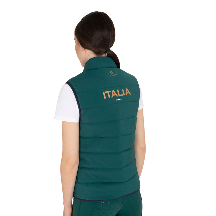 Lightweight padded equestrian vest for women on cooler days