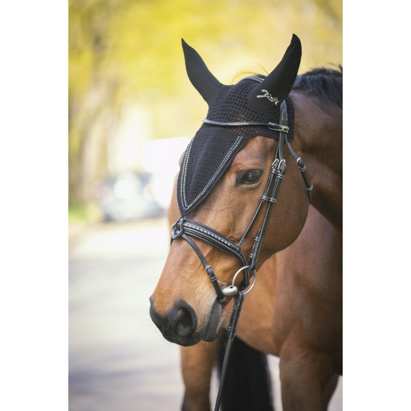 Long horse fly veil with flexible ears and an elegant competition design.