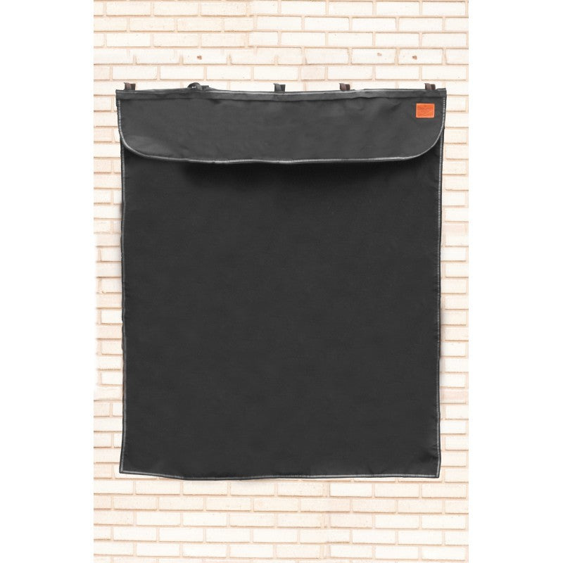 Durable waterproof horse stall curtain