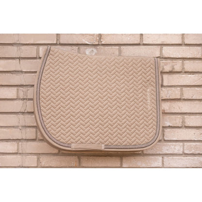Comfortable equestrian pad