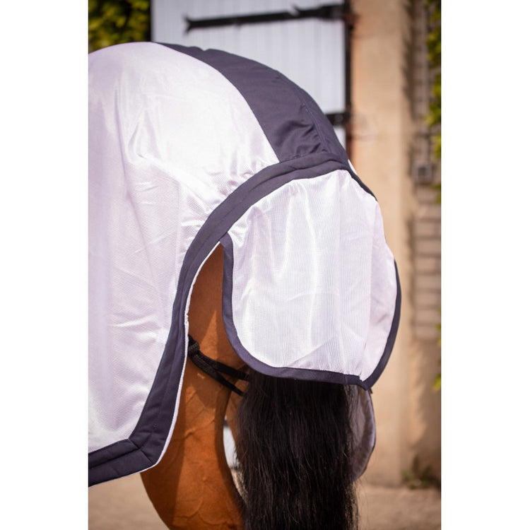 Fly sheet with UV protection