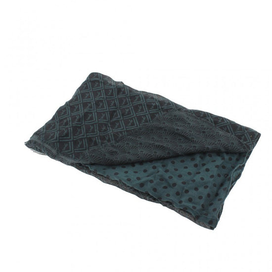 Penelope Alix lightweight stole that can be worn around the neck, waist or handbag.