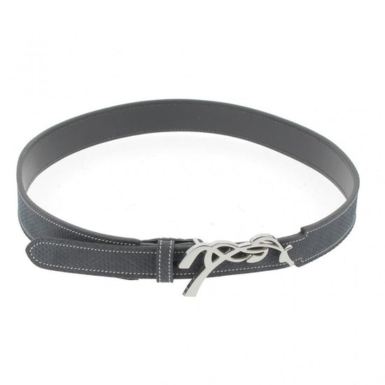 Penelope leather belt with distinctive logo clasp in stainless steel.