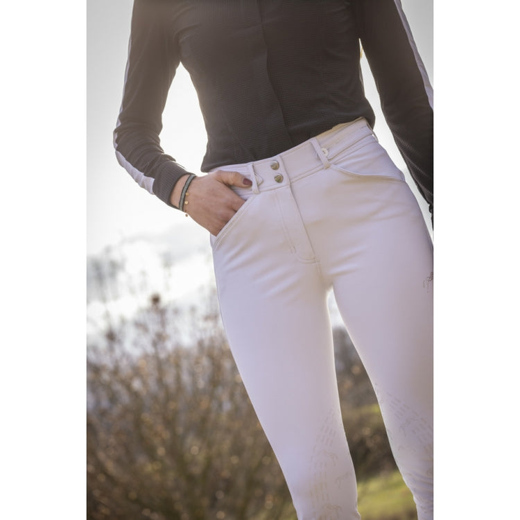 Penelope rhinestone equestrian breeches with sparkling details around the pockets.