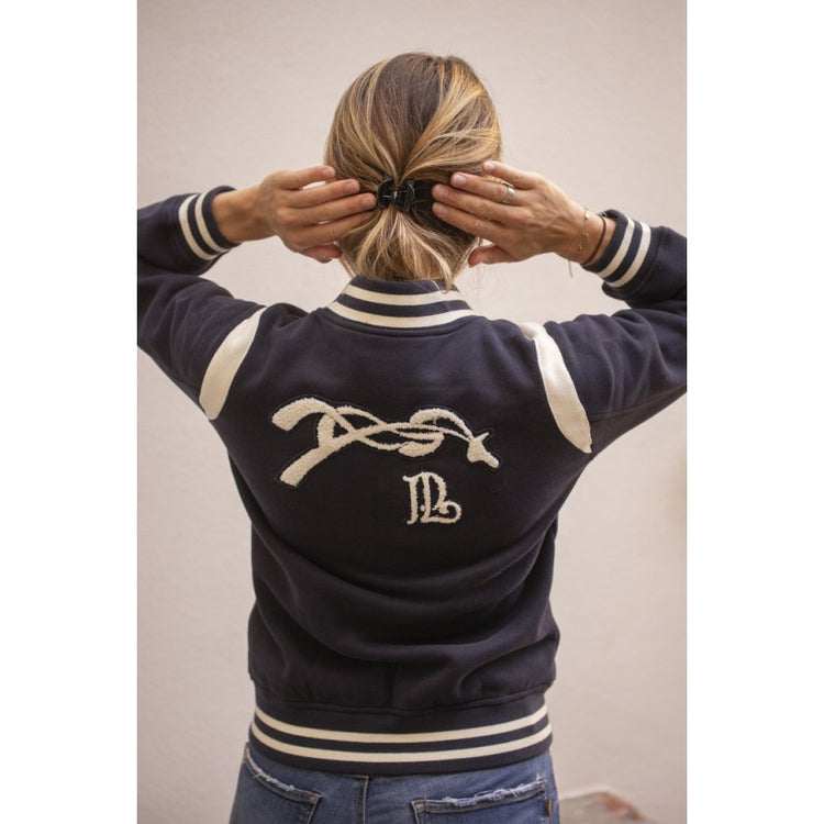 Penelope riding sweatshirt with zipped pockets for storing essentials.