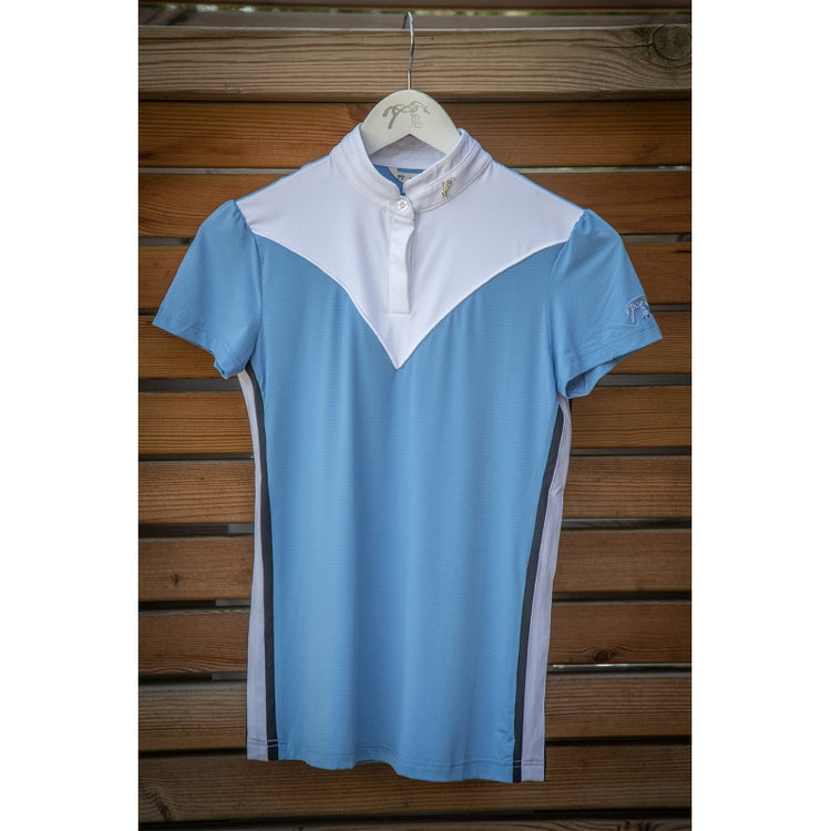 Women’s riding shirt with mesh panels for added breathability.