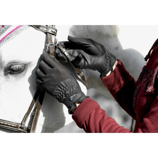 Penelope Skinny Summer Riding Gloves for women with ultra-stretch upper material.