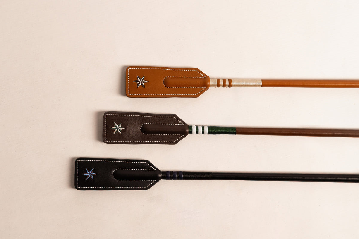 Premium smooth leather jumping whip suitable for jumping and everyday training