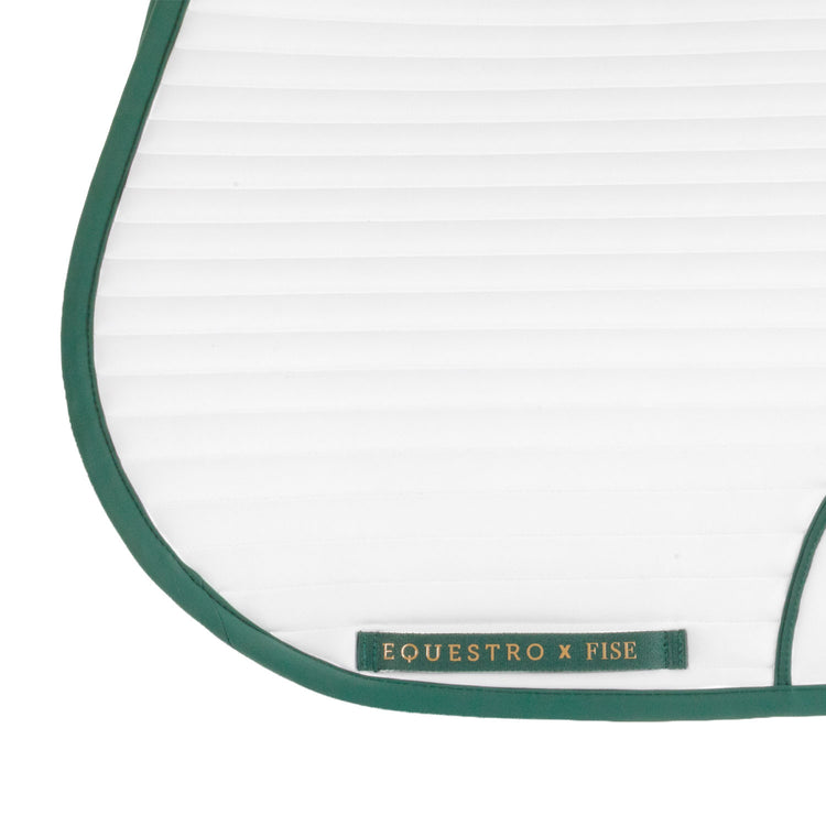 Quick-drying jumping saddle pad with breathable technical fabric