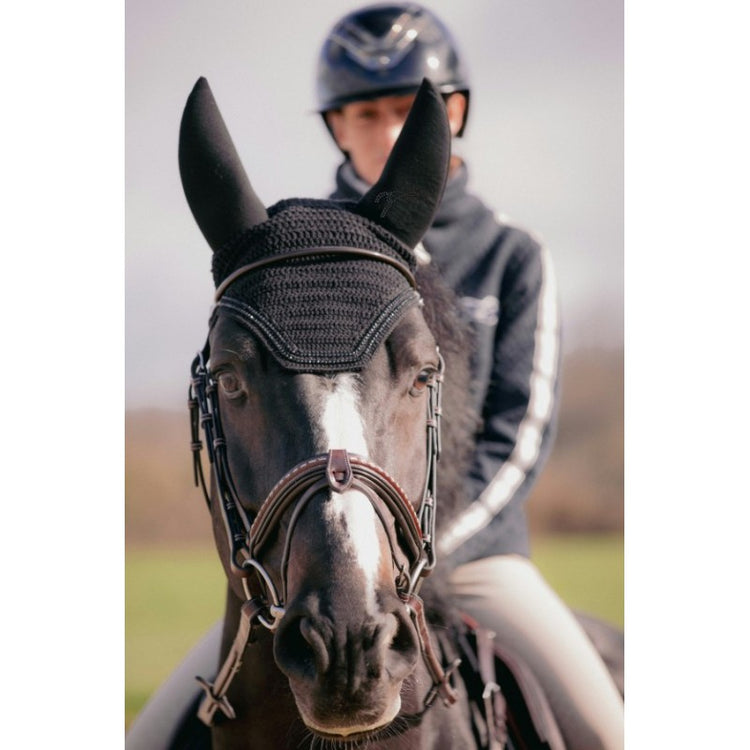 Rhinestone equestrian fly veil with elegant double crystal detailing across the front.