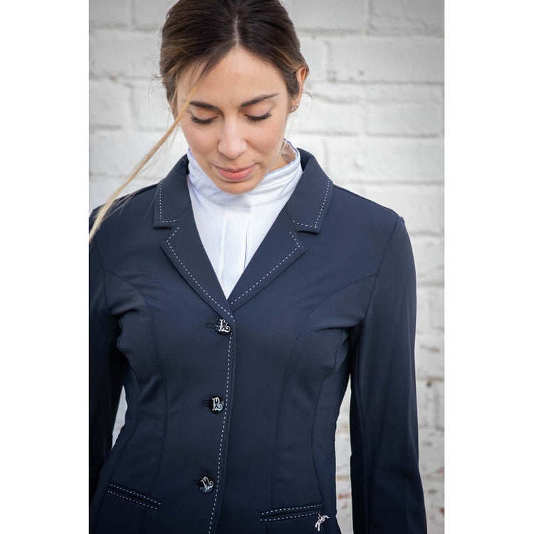 Stretch show jacket for women offering freedom of movement in the saddle.