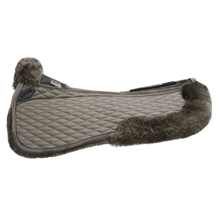 Stübben Streamline Dressage Half Pad with lambswool for training and competition.