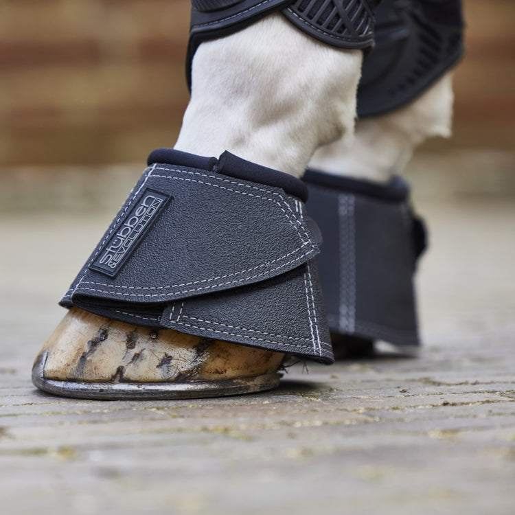 Stübben horse overreach boots designed for jumping and everyday schooling.