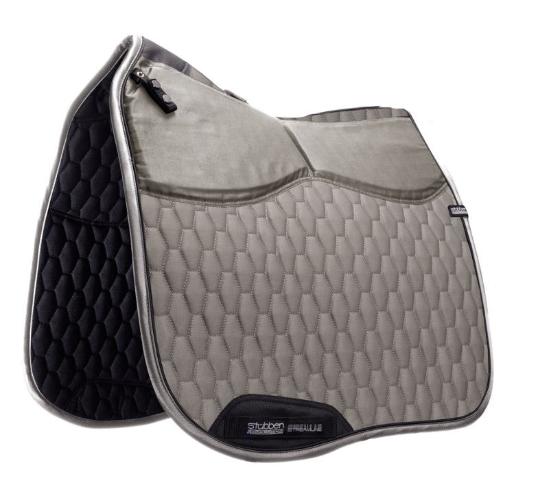 Stübben adjustable dressage saddle pad designed for customised saddle fit.