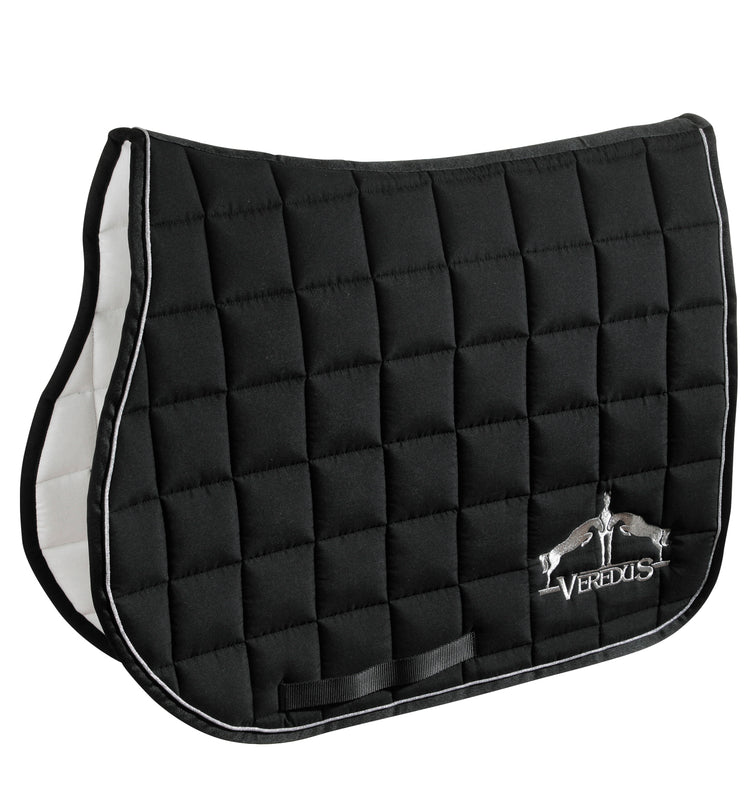 Elegant saddle pad for training and competition