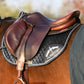 Elegant jumping saddle pad in premium micro velvet