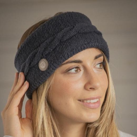 Women’s stable headband for comfortable cold-weather wear.
