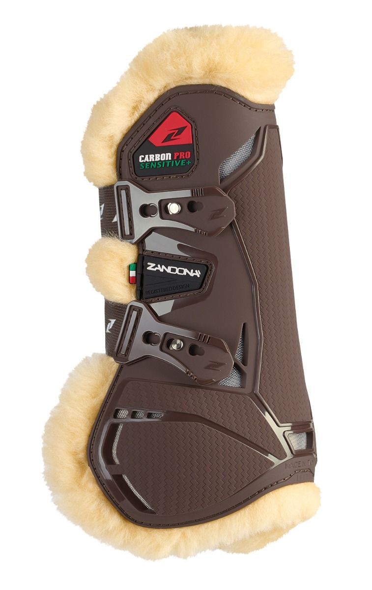Zandona Carbon Pro tendon boots with Sensitive+ construction.