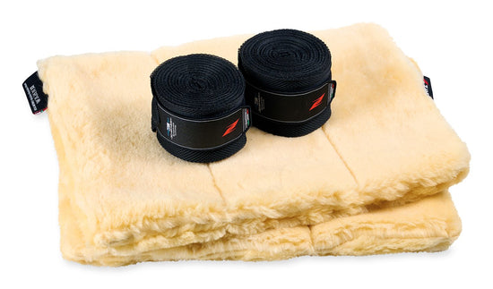 Zandona Merino Wool Stable Bandage Kit with two bandages and two wool pads.