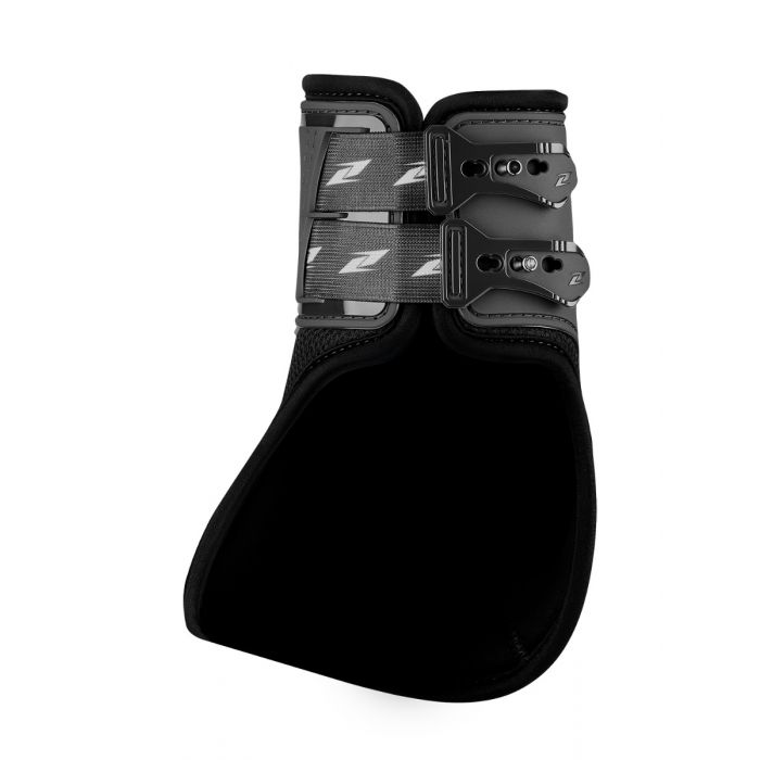 Zandona Pro Ex fetlock protection completing a coordinated Carbon Pro set.
