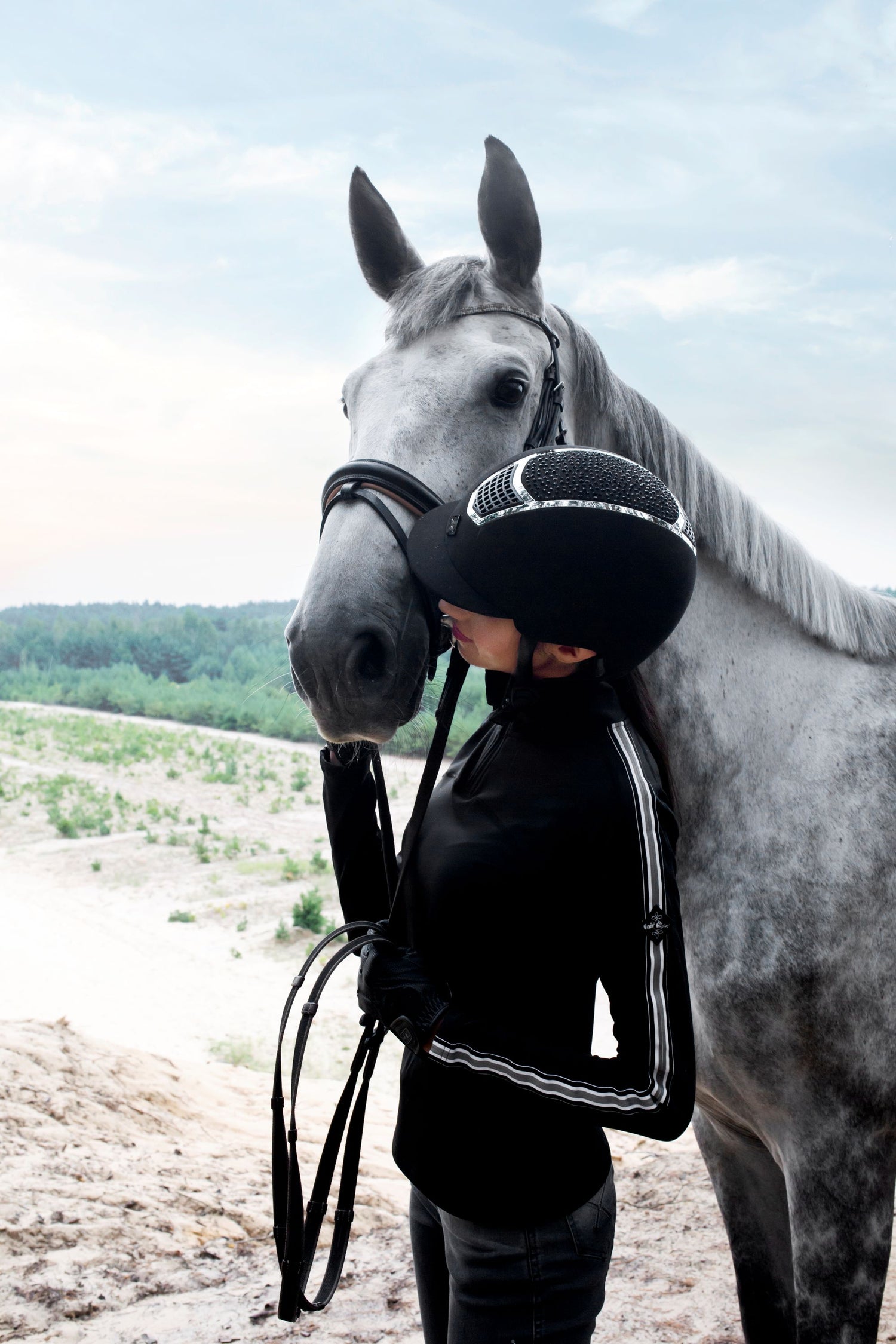 Black base layer for equestrians