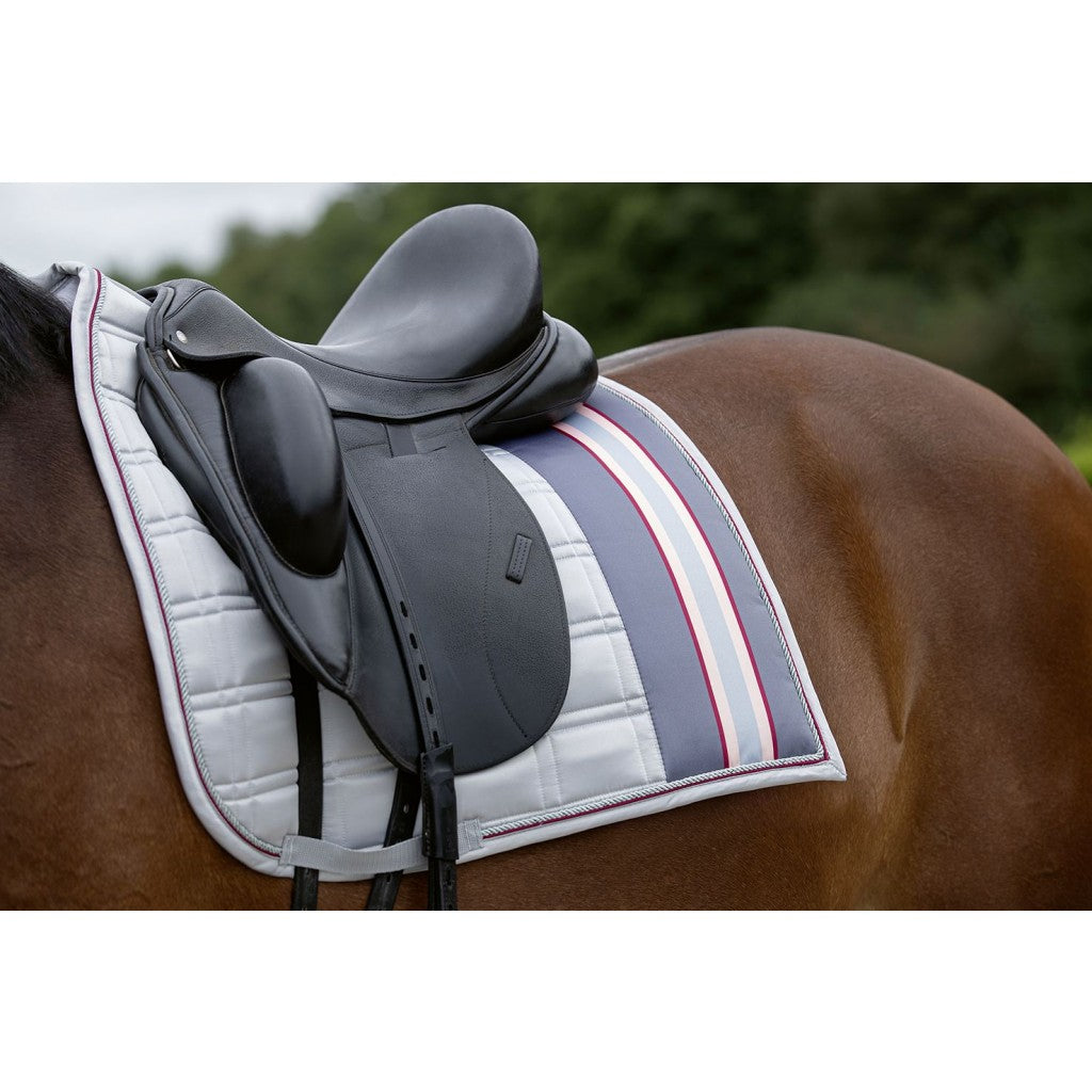 Saddle pad for dressage competitions