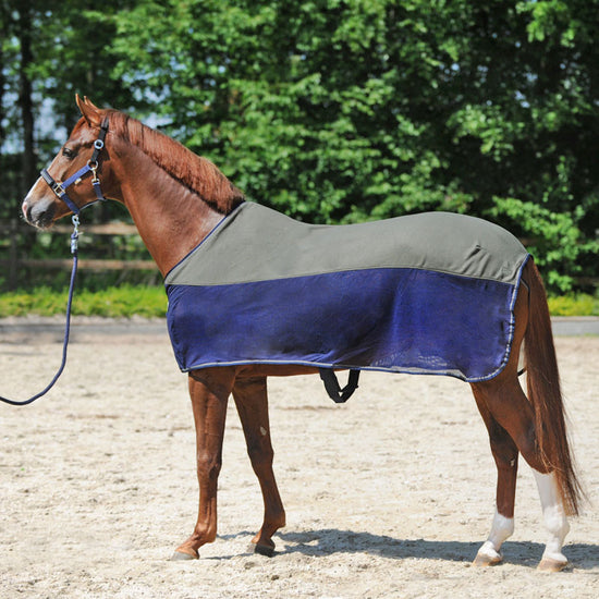 Fly rug with fleece back