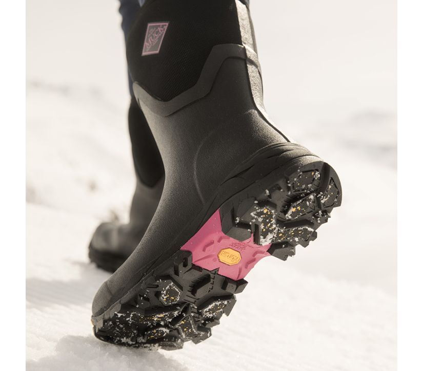 muck boots arctic ice pink