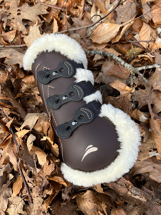 Sheepskin equifit boots