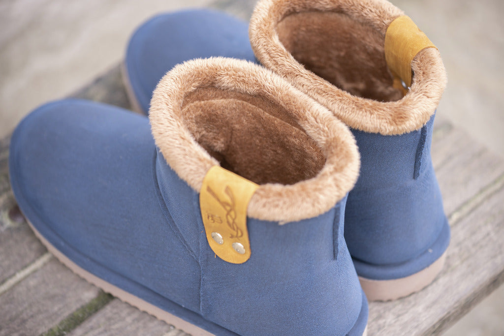 fur lined winter boots waterproof