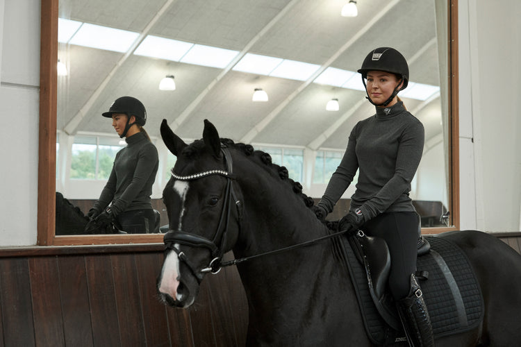 holland cooper equestrian base layers