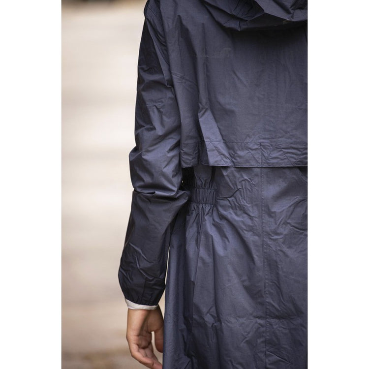 Equestrian rain coat for riders during rainy training and stable days.
