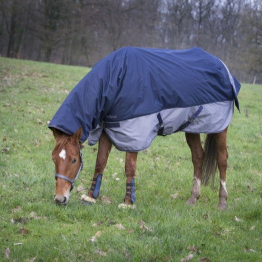 turnout rug including a neck cover