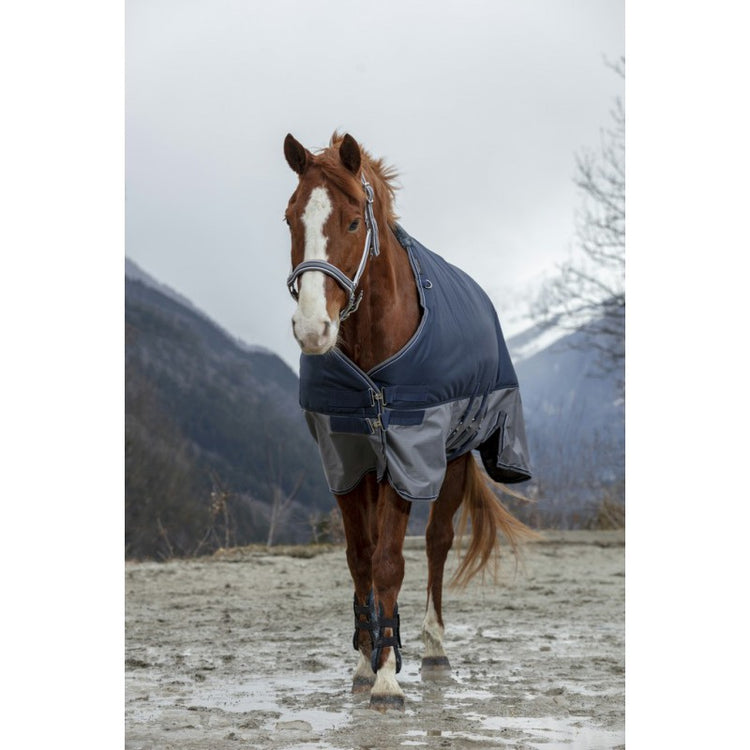 turnout rug with  Belly flap with 3 low fastening straps and nylon lining.