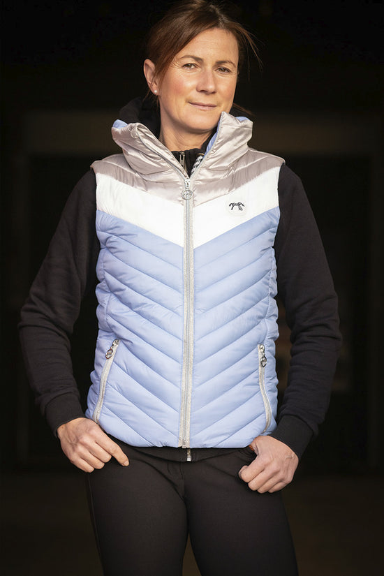 Penelope Camelia Vest for women with lightweight colour-block design.