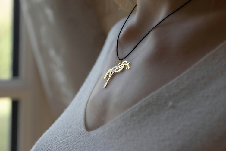 Penelope equestrian jewellery necklace with a delicate adjustable chain.