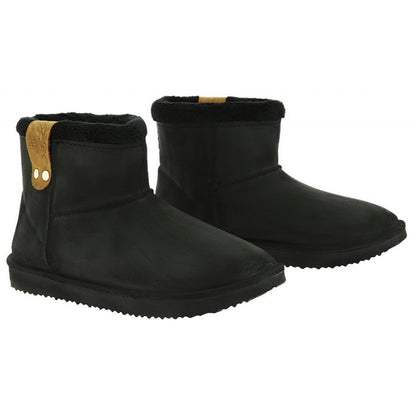 Penelope equestrian winter boots for stable, competition and leisure use.