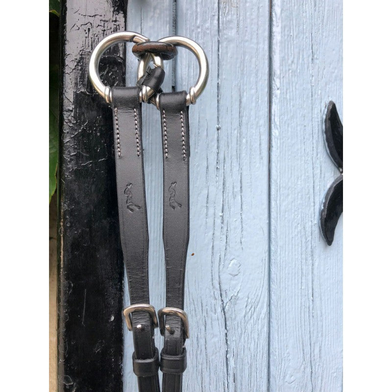 Penelope leather martingale fork for horses with convenient opening rings