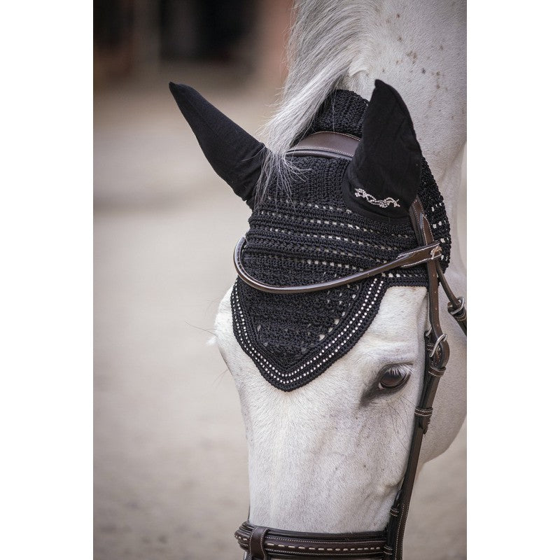 Penelope New Strass Fly Veil with V-shaped design and clear crystal detailing.