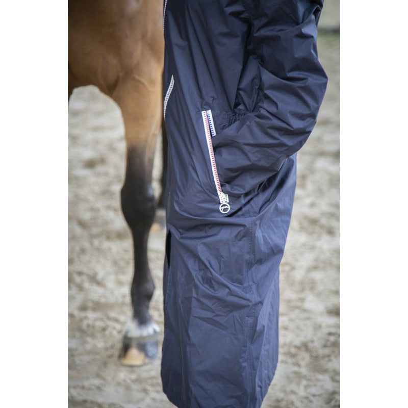 Long rain coat for equestrian