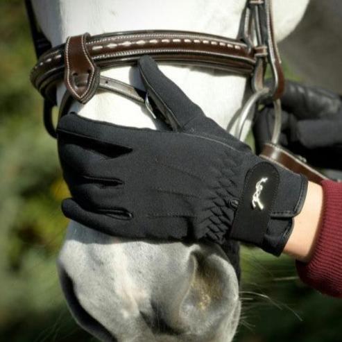 Penelope warm horse riding gloves with a non-slip inner hand.