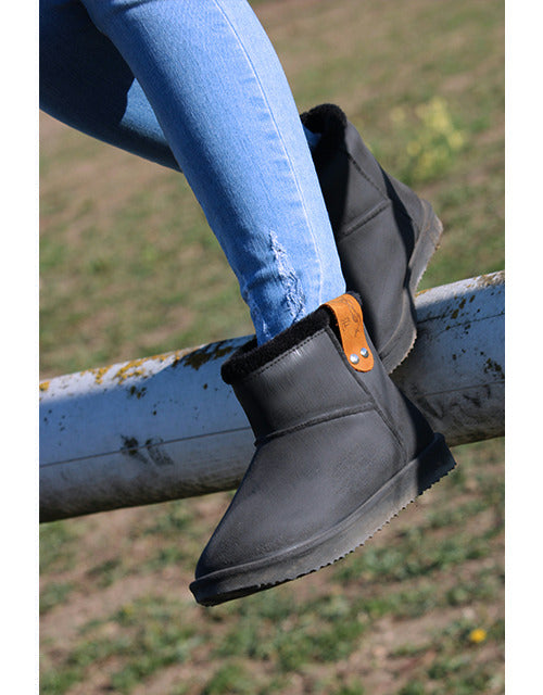 Penelope women’s stable boots for winter and everyday yard use.