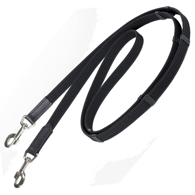 Stübben Icelandic web reins with rotating snap hooks for quick attachment to the bit.