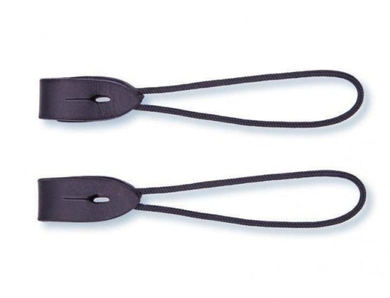 Stübben Pelham Straps for connecting the upper and lower rings of a Pelham bit.